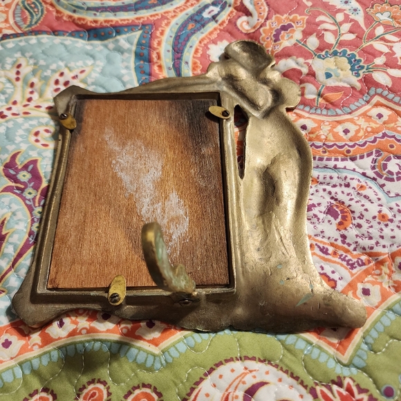 Vintage Art Nouveau Brass Picture Frame, Woman Holding Frame - Picture 4 of 10